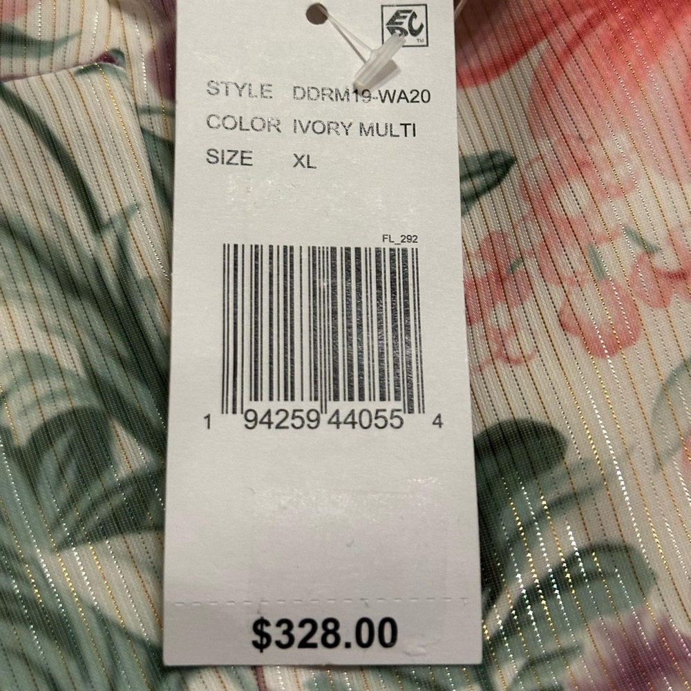 NWT DRESS THE POPULATION Josefina Dress Floral
Ruffle Detail Gown in Ivory Multi - Picture 15 of 16